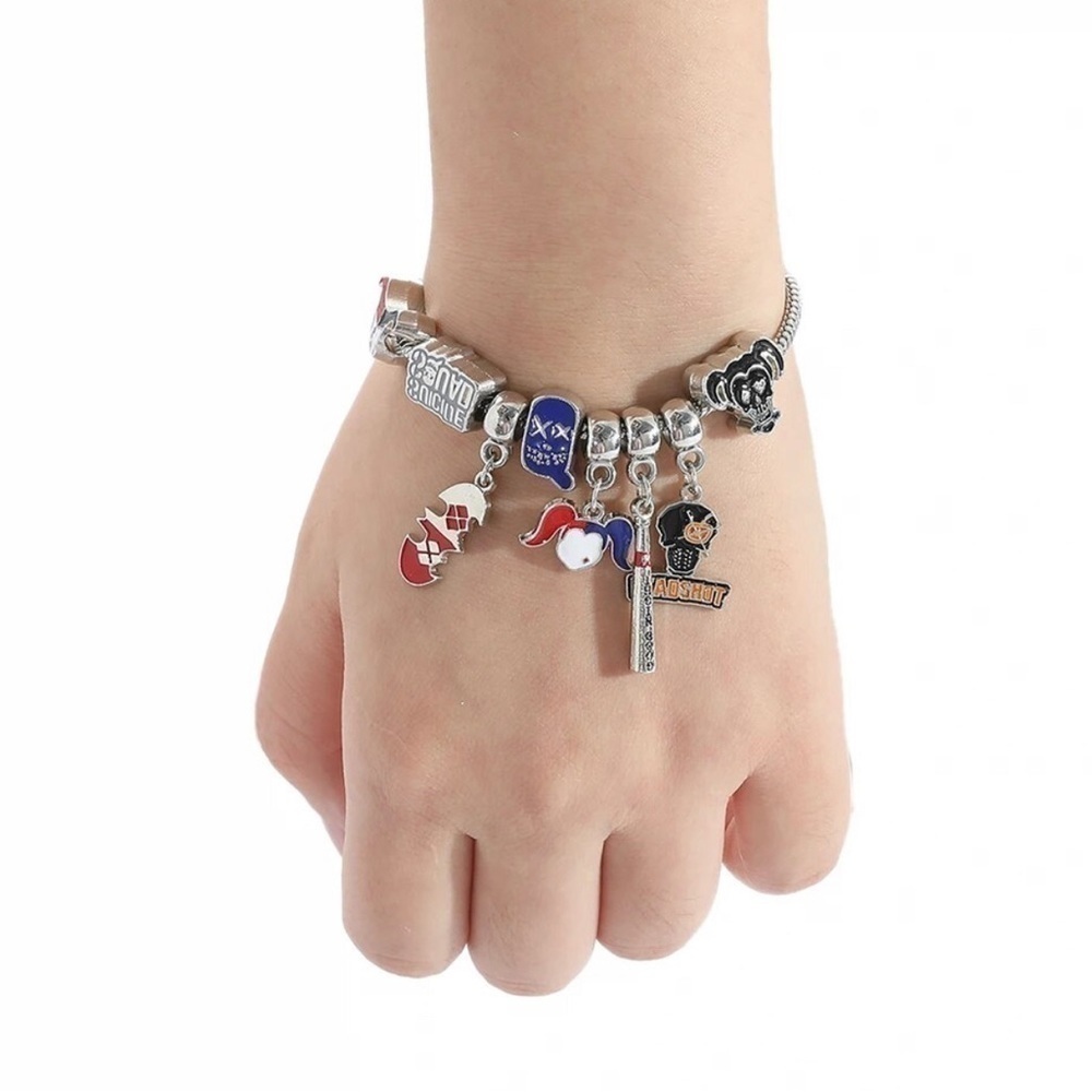 Silver Plated Suicide Squad Harley Quinn Themed Charm Bracelet Adjustable Sizing - Picture 2 of 7